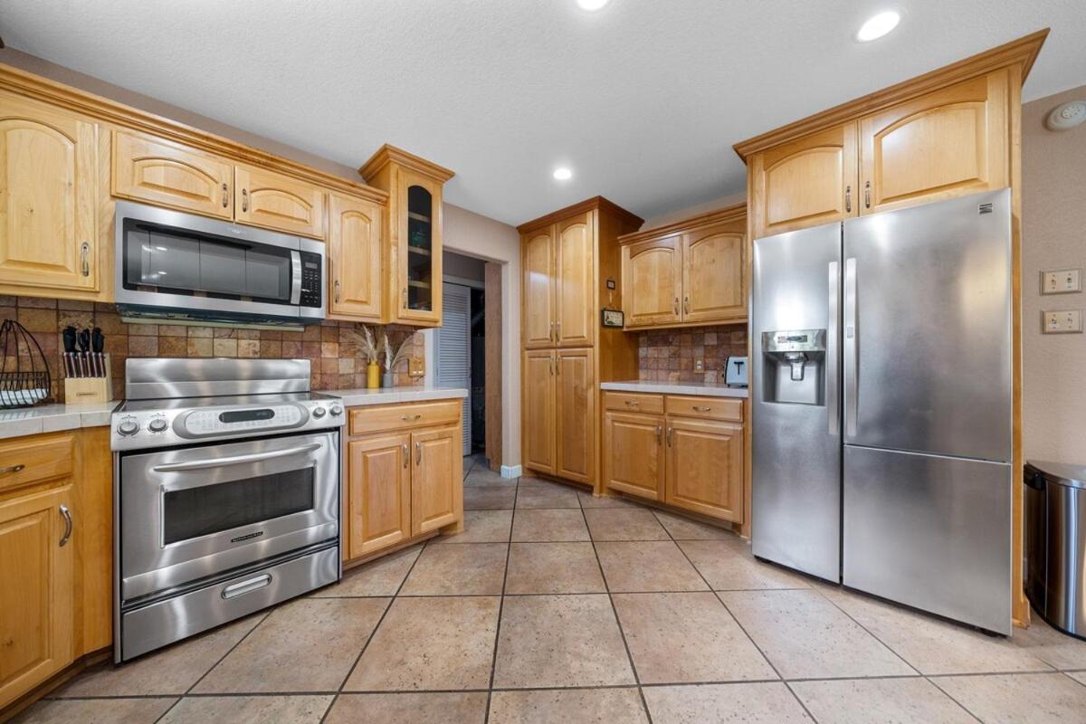 Steps To The Lake, Game Room & More! Sleeps 9 Lake Hamilton 外观 照片