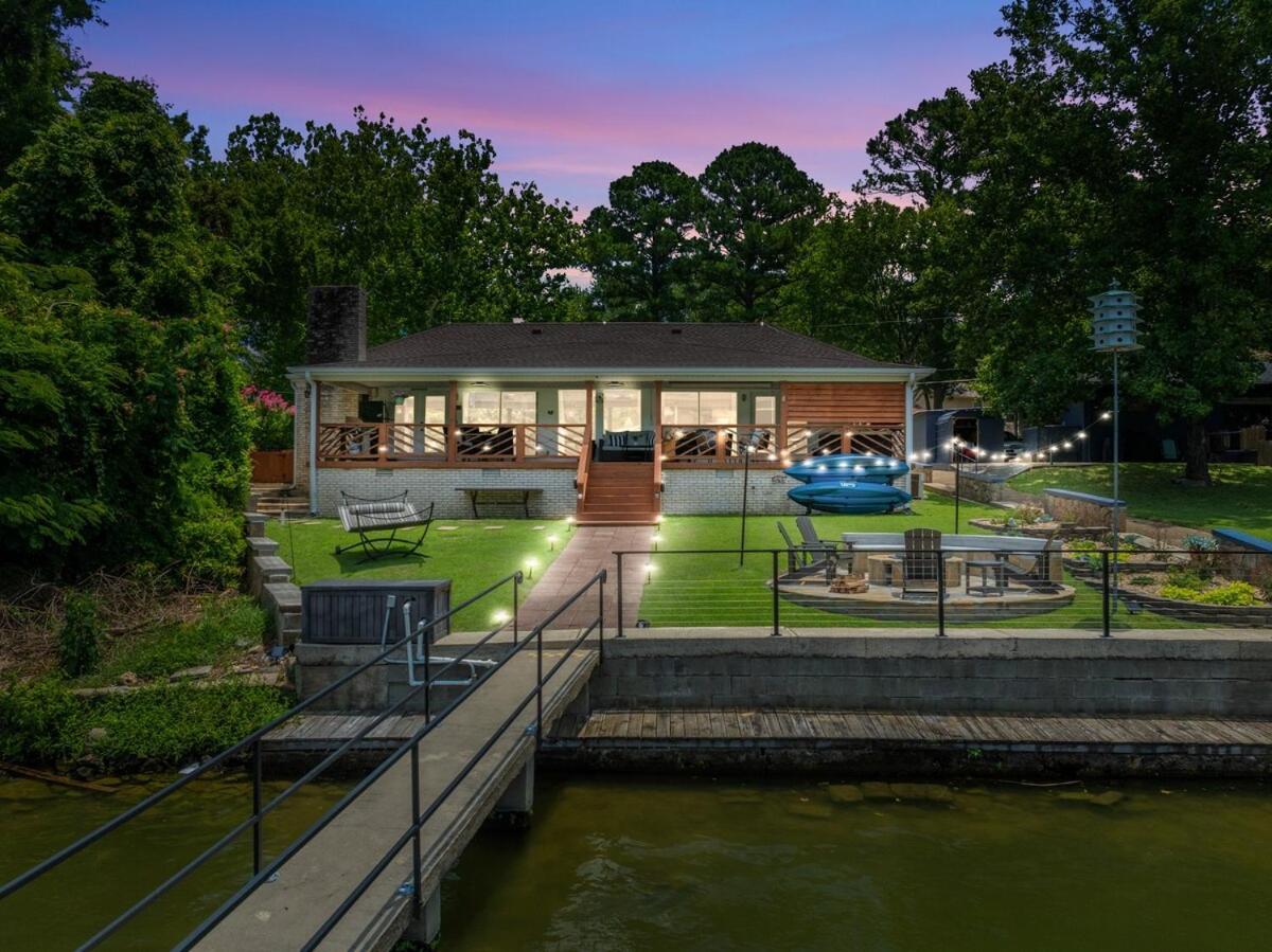 Steps To The Lake, Game Room & More! Sleeps 9 Lake Hamilton 外观 照片